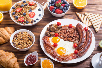 Healthy balanced english breakfast