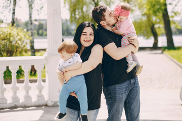 Fototapeta premium family in a park