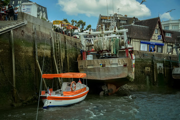 Fototapeta na wymiar Boats and Normandy