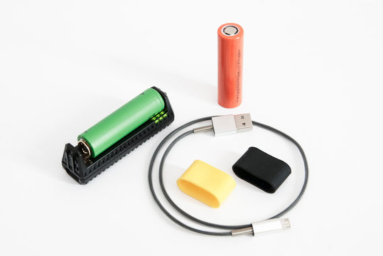 18650 li-ion USB charger