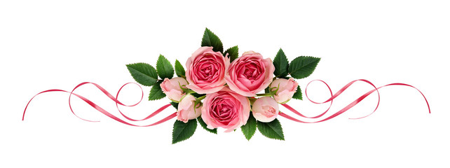 Fototapeta premium Różowe kwiaty róży i falowane satynowe wstążki w układzie linii