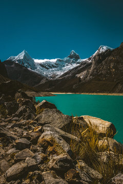 lake paron, pyramid of gacilazo, chacraraju