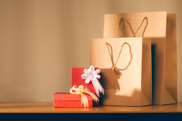 Gift boxes with Bag paper shopping