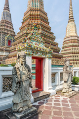 Stupas and guardian statues,, Wat Pho