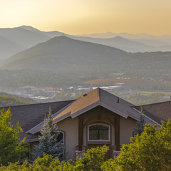 Beatiful homes with the valley behind square © Jason