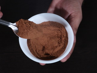Cinnamon, Cinnamon in White Bowl on wooden Background, white bowl full with cinnamon, Dalchini, Cinnamon called dalchini in india