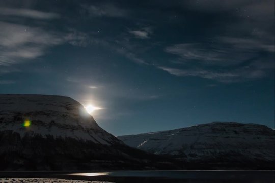 Восход Луны над плато Путорана