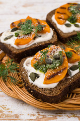 Sandwiches with roasted pumpkin