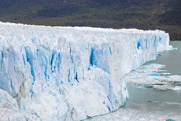 Panoramic picture of the edge of Perito Moreno glacier in Patagonia