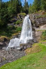 Obraz premium Steinsdalfossen