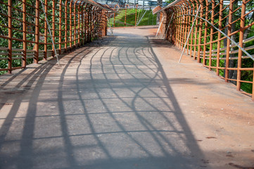 Eisenbrücke am Wasserfall