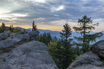 man sits at the rock on the Kaitersberg