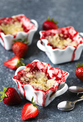 Strawberry crumble in bowl.