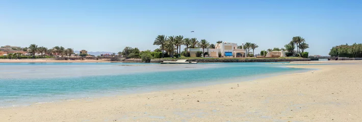 Türaufkleber El Gouna, beach with turquoise water - Egypt  © MrsLePew