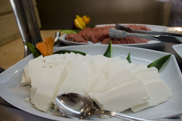 chopped cheese on a plate