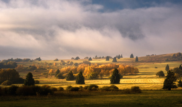 Dramatischer Herbst in der Rh&ouml;n