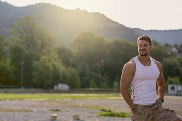 Obraz premium Smiling man on the beach
