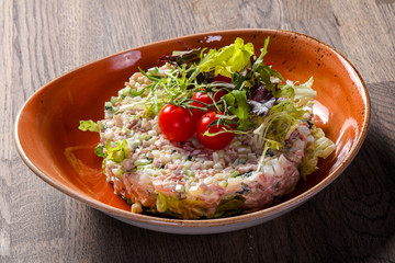 Salad with prawns and salmon