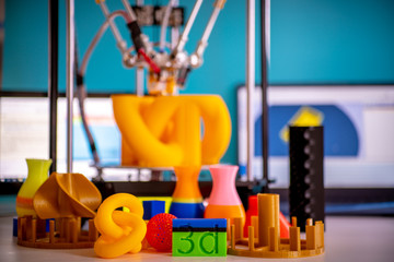 Print orange parts on a 3D printer