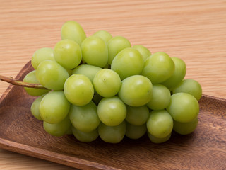 ブドウ　シャインマスカット