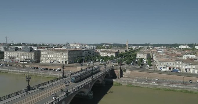 Bordeaux Tramway Pont de Pierre