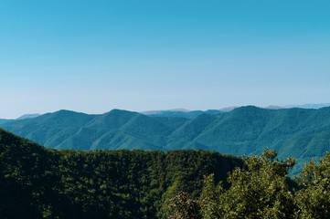 Montagne viste dal Monte Petrano nelle Marche