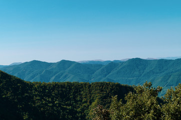 Obraz premium Montagne viste dal Monte Petrano nelle Marche
