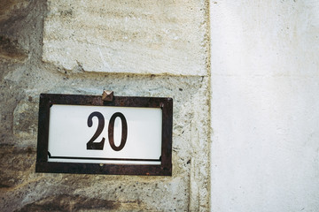 Numéro de maison, plaque en métal numéro 20