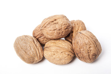 kırılmış ve bütün cevizler