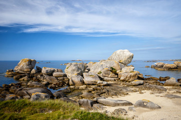 Fototapeta na wymiar The coast of kerlouan. Finistere, Brittany, France