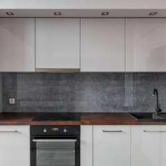 Modern kitchen with decorative backsplash
