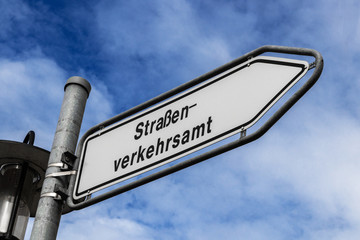 Straßenverkehrsamt Wegweiser