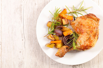 chicken leg and vegetable
