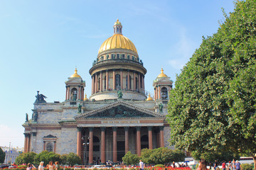 Fototapeta premium Saint Isaac's Cathedral in St. Petersburg, Russia. Orthodox Basilica and Museum Building, Monumental European Architecture Built in 1858 by Architect Montferrand. Famous City Landmark Front View