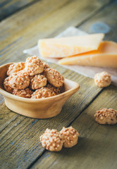 Gouda cheese crumbles