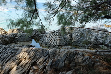 Split stone park landscape