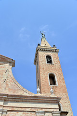 Fototapeta na wymiar veduta panoramica di alcuni angoli di Ripatransone, Marche, Italia