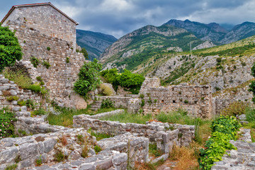 Fototapeta na wymiar Ruins in Bar, Montenegro