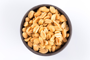 peanut nuts salt in bowl