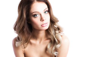 Obraz premium Woman with expressive face in the white background.
