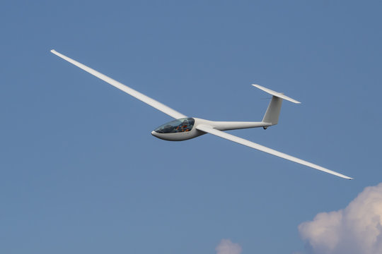 Aliante in volo