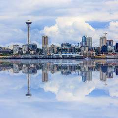 Seattle Skyline, cloudy day