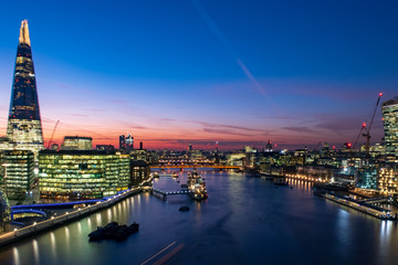 Obraz premium View of London City with The Shard and HMS Belfast from Tower Bridge