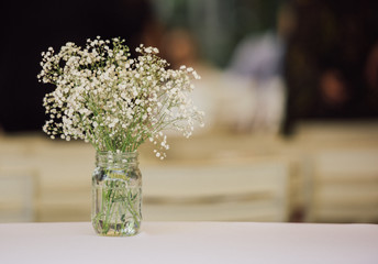 flores en florero