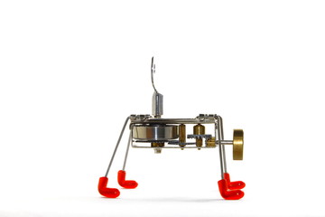 Robot metalico de cuerda