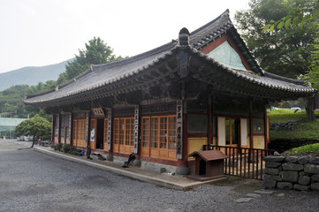 Muryangsa Buddhist Temple