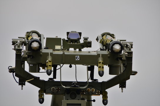 lanza misiles militar