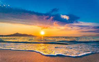 Strand Meer Sonnenaufgang Morgendämmerung Urlaub Reise Sonne Morgens