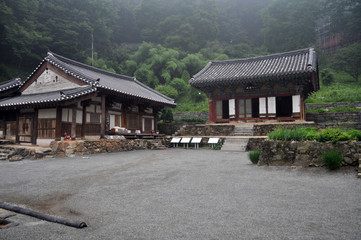 Janggoksa Buddhist Temple