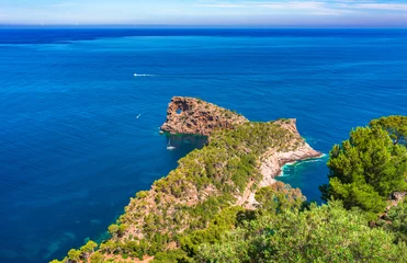Fotobehang Spanien Mittelmeer Landschaft Felsen Natur Mediterran Küste Insel Mallorca © vulcanus